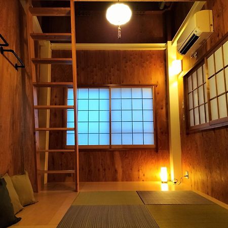 Vacation"Ninja"House Secretbase Near Asakusa Токио Экстерьер фото